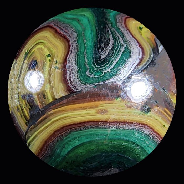 Sullys Jabos Marbles, Sully Vault