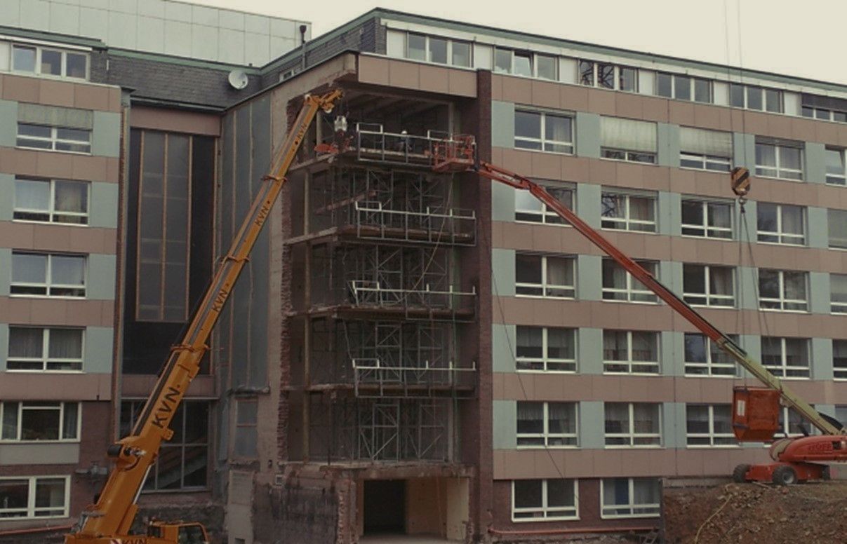 Krankenhaus
Aufgaben:
Demontagearbeiten