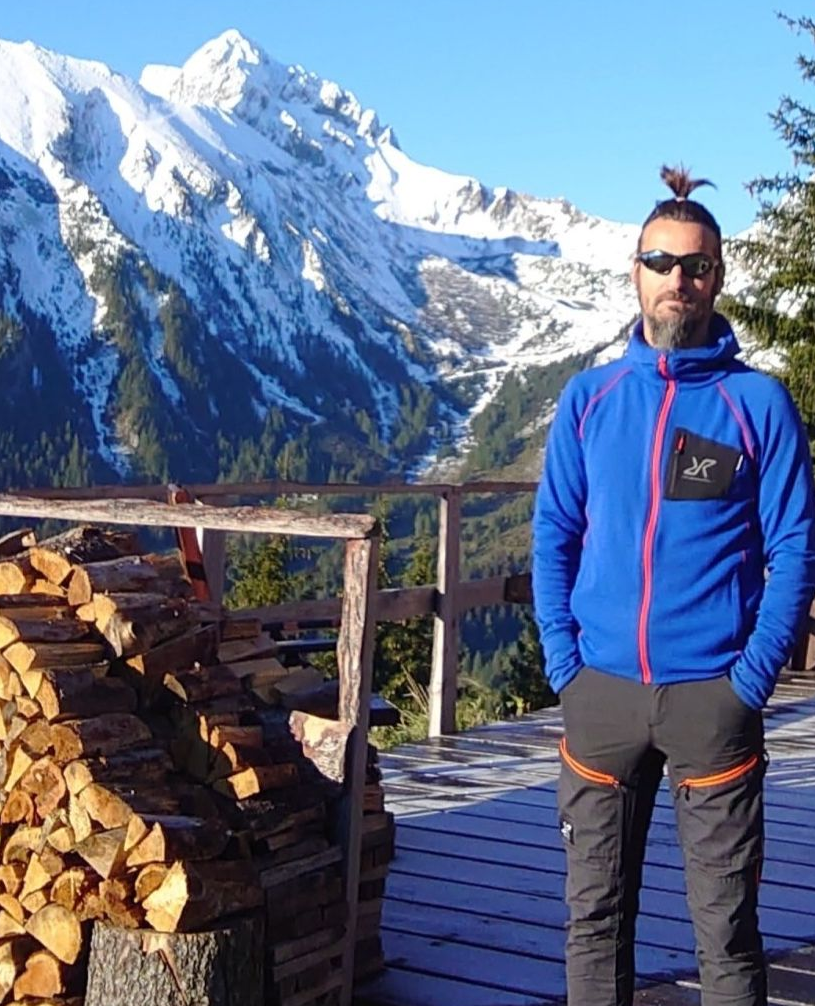 Terrasse, Knappensteig, Bier, Most, Käsekrainer, Wurstsalat, Jause, Holzofen, Polster, Präbichl, Wanderung, Bergsteigen,