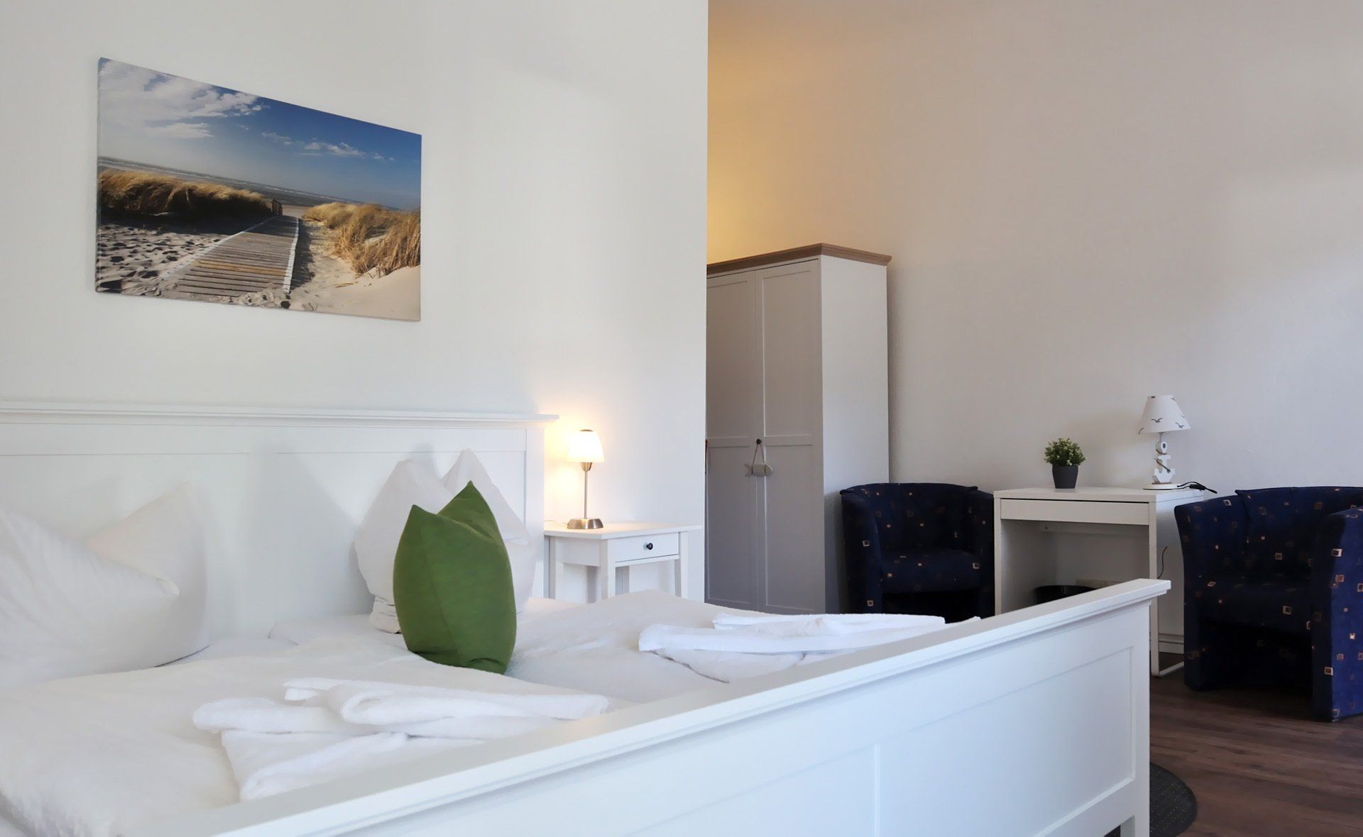 Doppelzimmer mit Balkon