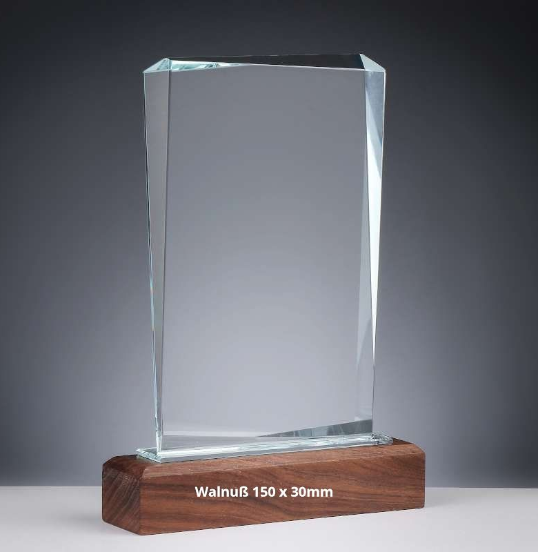 Glasaward auf Holzsockel