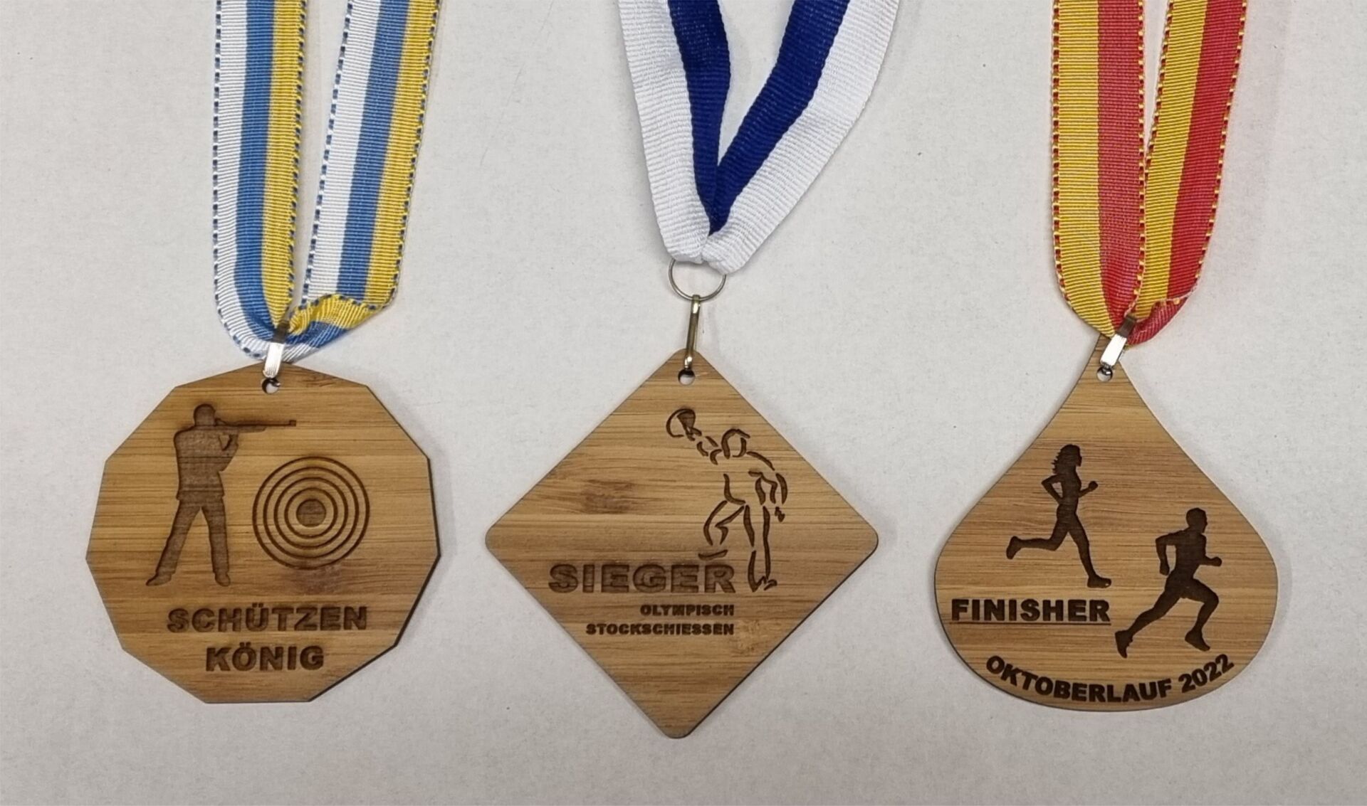 Sportmedaillen aus Holz