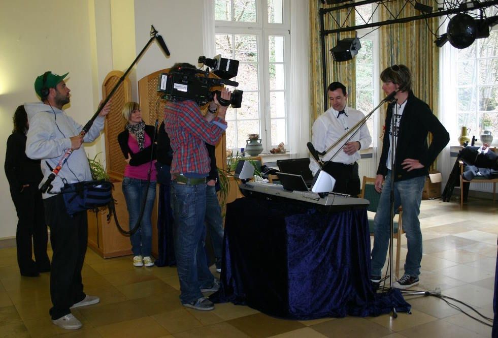 Keyboarder Karl mit Micki Krause - Ballermann Star Miki Krause und Keyboarder Karl