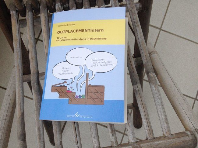 Buch OUTPLACEMENTintern von Dr. Cornelia Riechers Buch OUTPLACEMENTintern von Dr. Cornelia Riechers