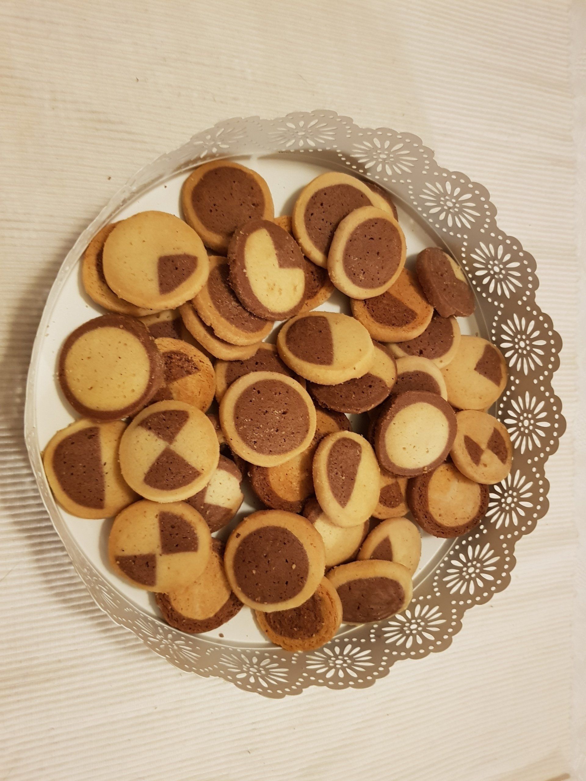 Schwarzweiß-Gebäck