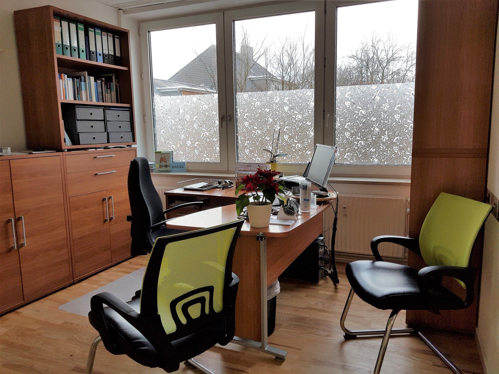 Copyright S.Jander - Sprechzimmer Jander Bild vom Sprechzimmer Dr. Jander M.A.