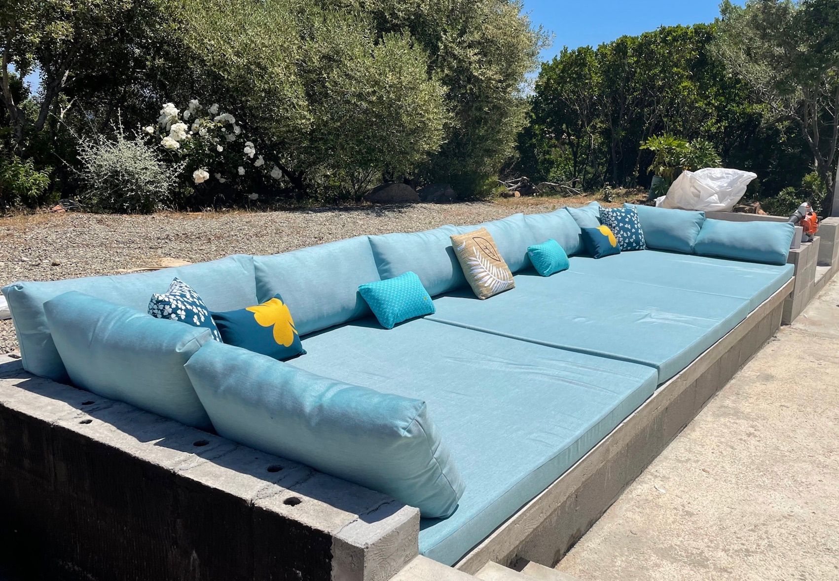 lit extérieur sunrbella