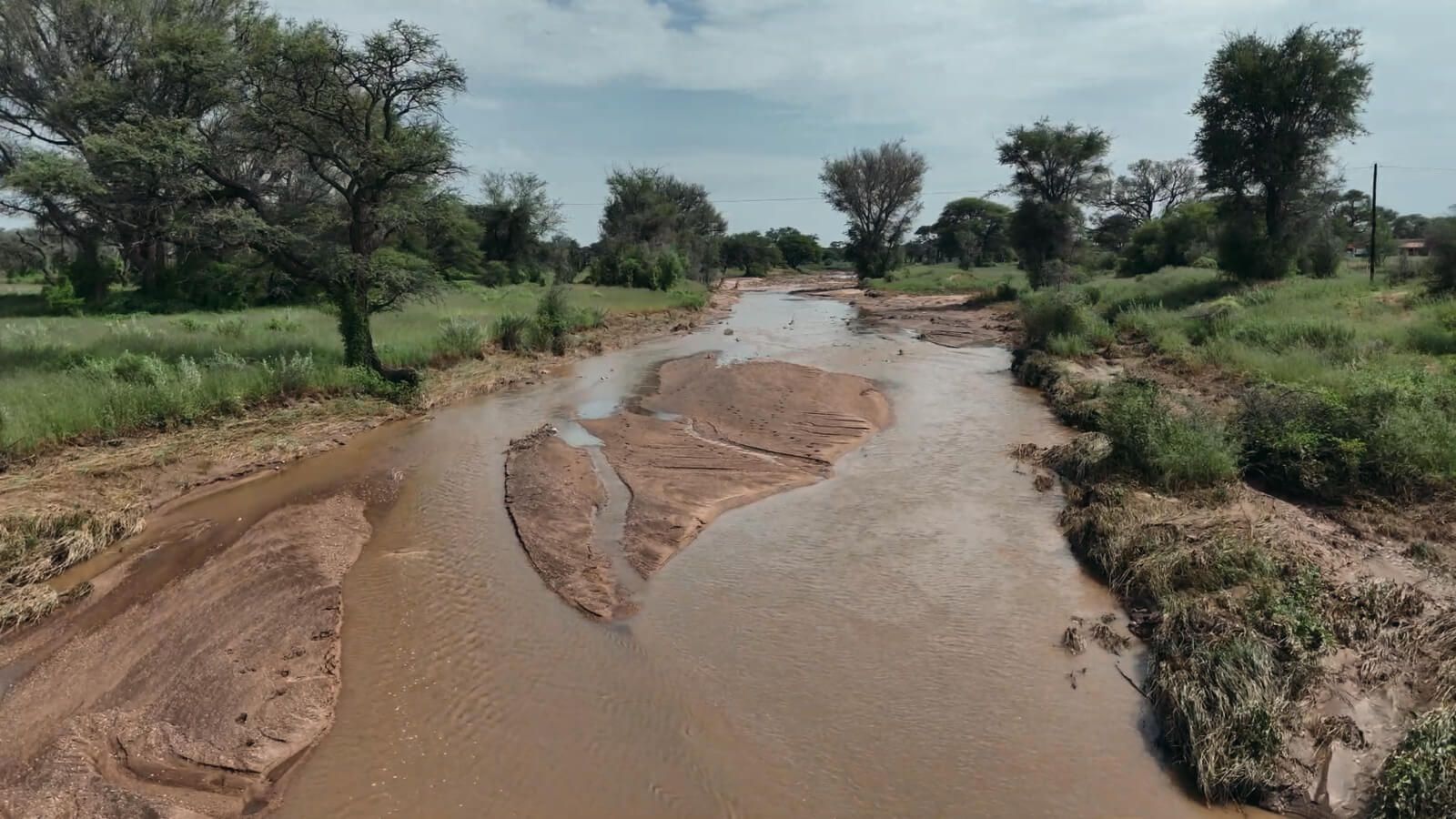 Toyota Hilux Dachzelt Camper Hard Shell Tent