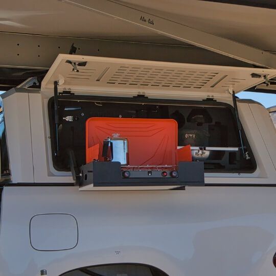 Toyota Hilux Luxus Camper