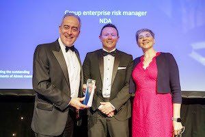 Wes Cadby receiving Airmic Award 2022