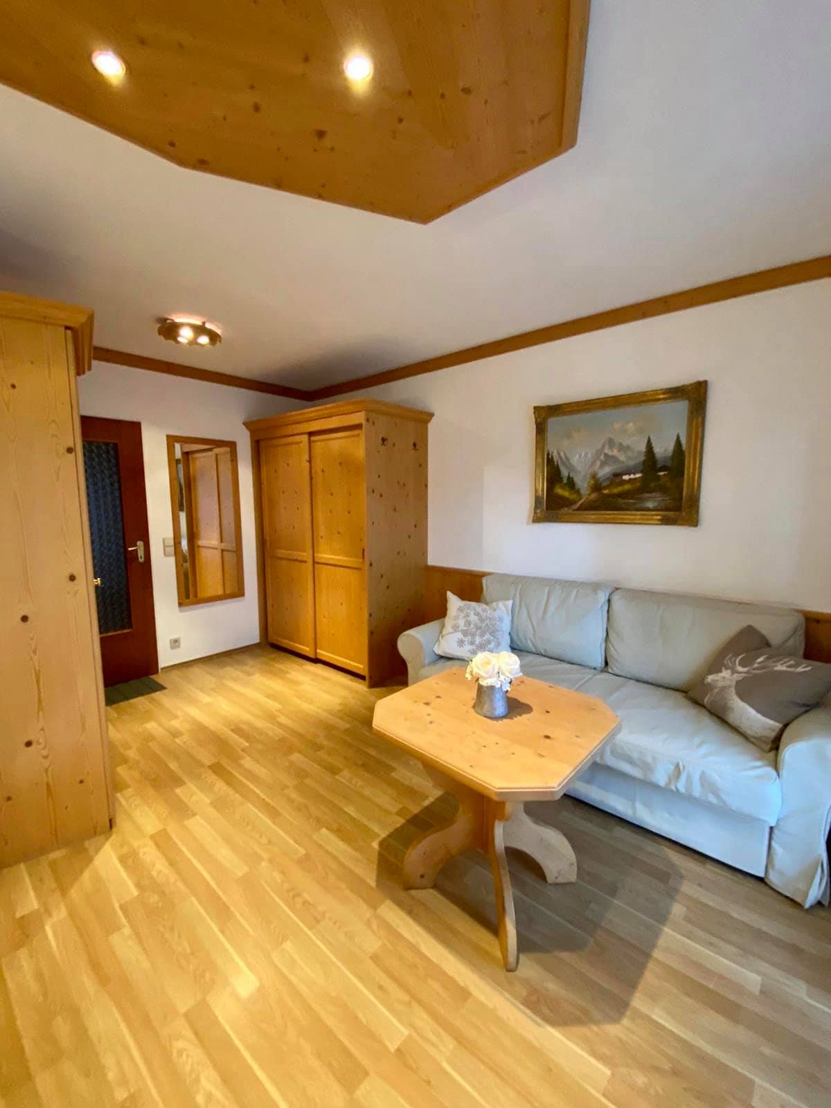 Ferienwohnungen Kaiserblick & Almblick Reit im Winkl