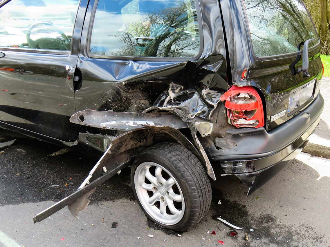 KFZ Werkstatt Grafenschachen kauft Ihr Unfallfahrzeug