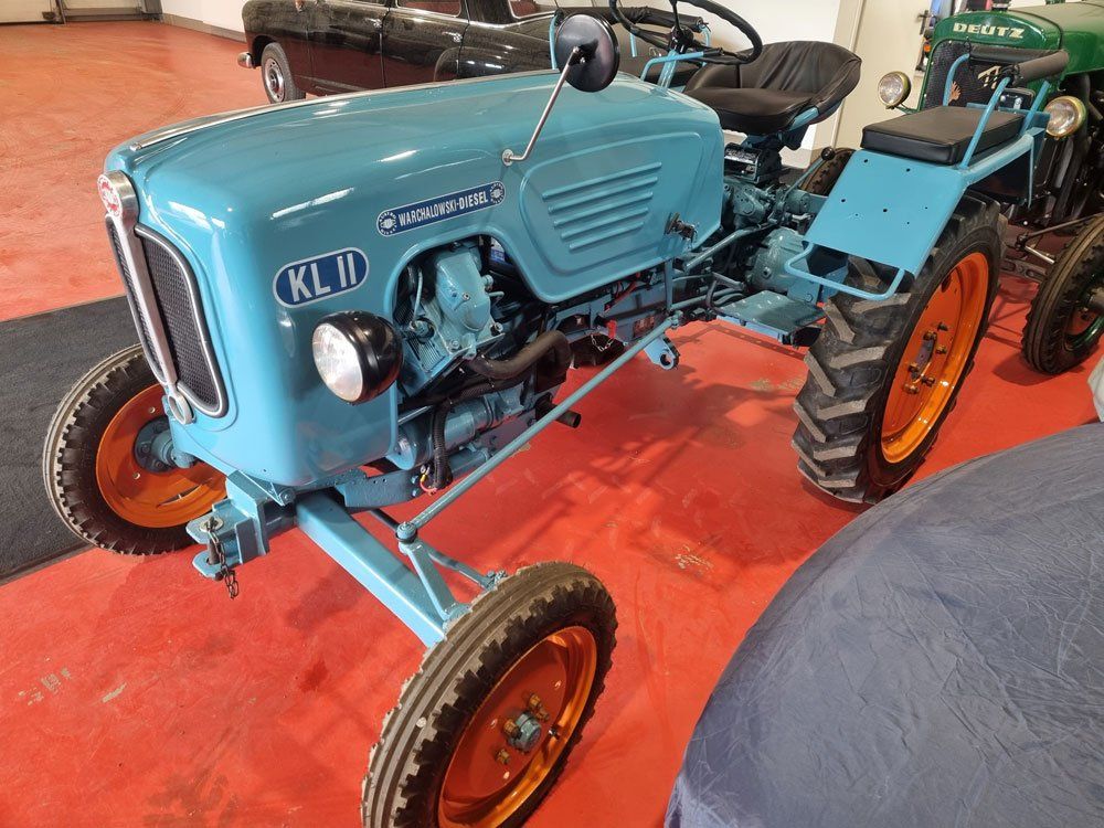 Oldtimer Traktor nach der Restauration
