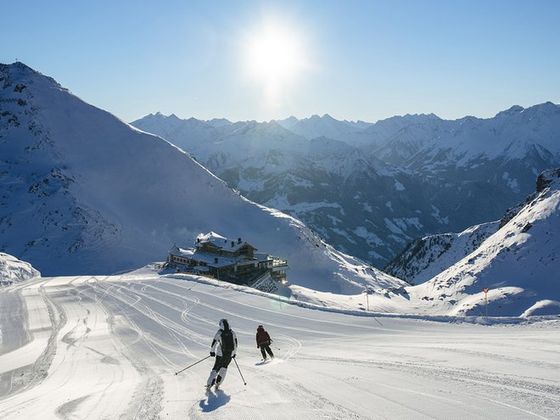 Almchalet-Ferienwohnung-Geierwally-Skigebiet