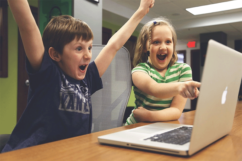 kinder-gewinnen-erfolg-videospiel