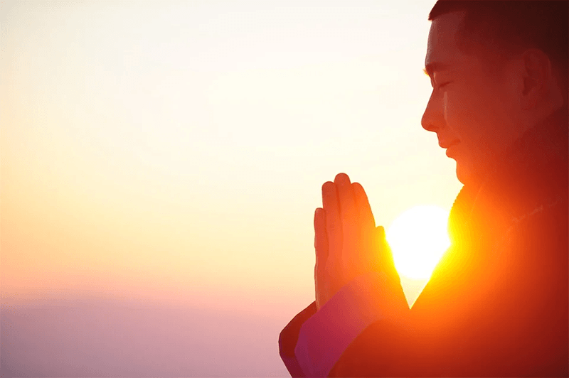 yoga-meditation-vipassana-person