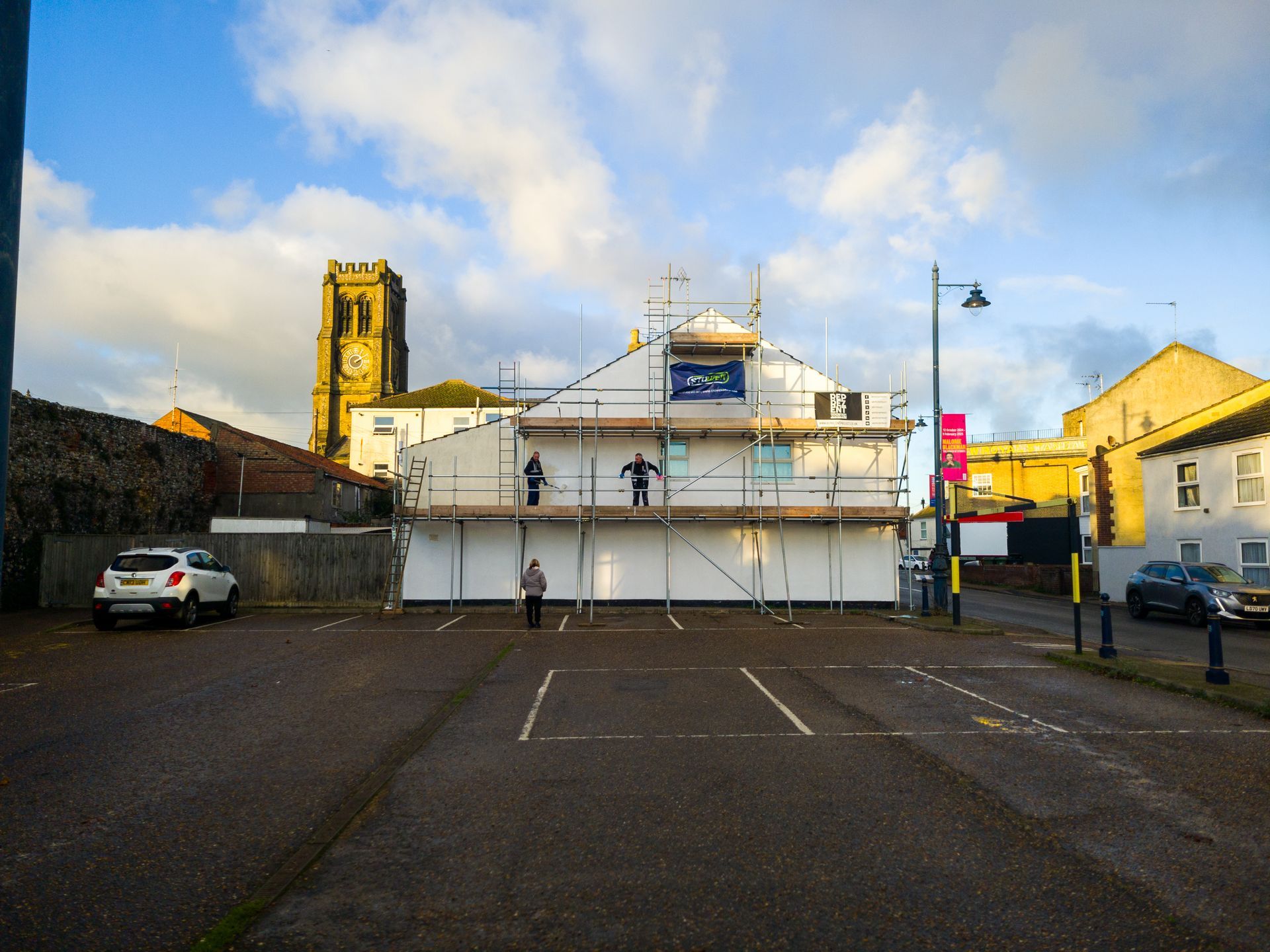 Ernie Childs Artist
Ernie Childs Sculptor
Great Yarmouth
Ernie Childs Mural
Great Yarmouth Potteries
