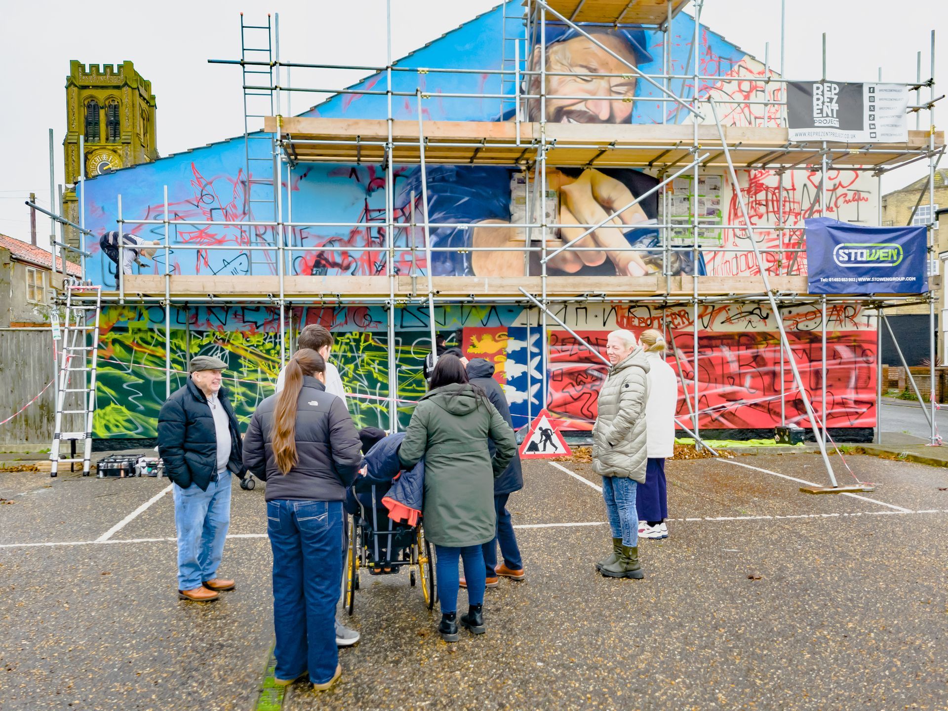 Ernie Childs Artist
Ernie Childs Sculptor
Great Yarmouth
Ernie Childs Mural
Great Yarmouth Potteries