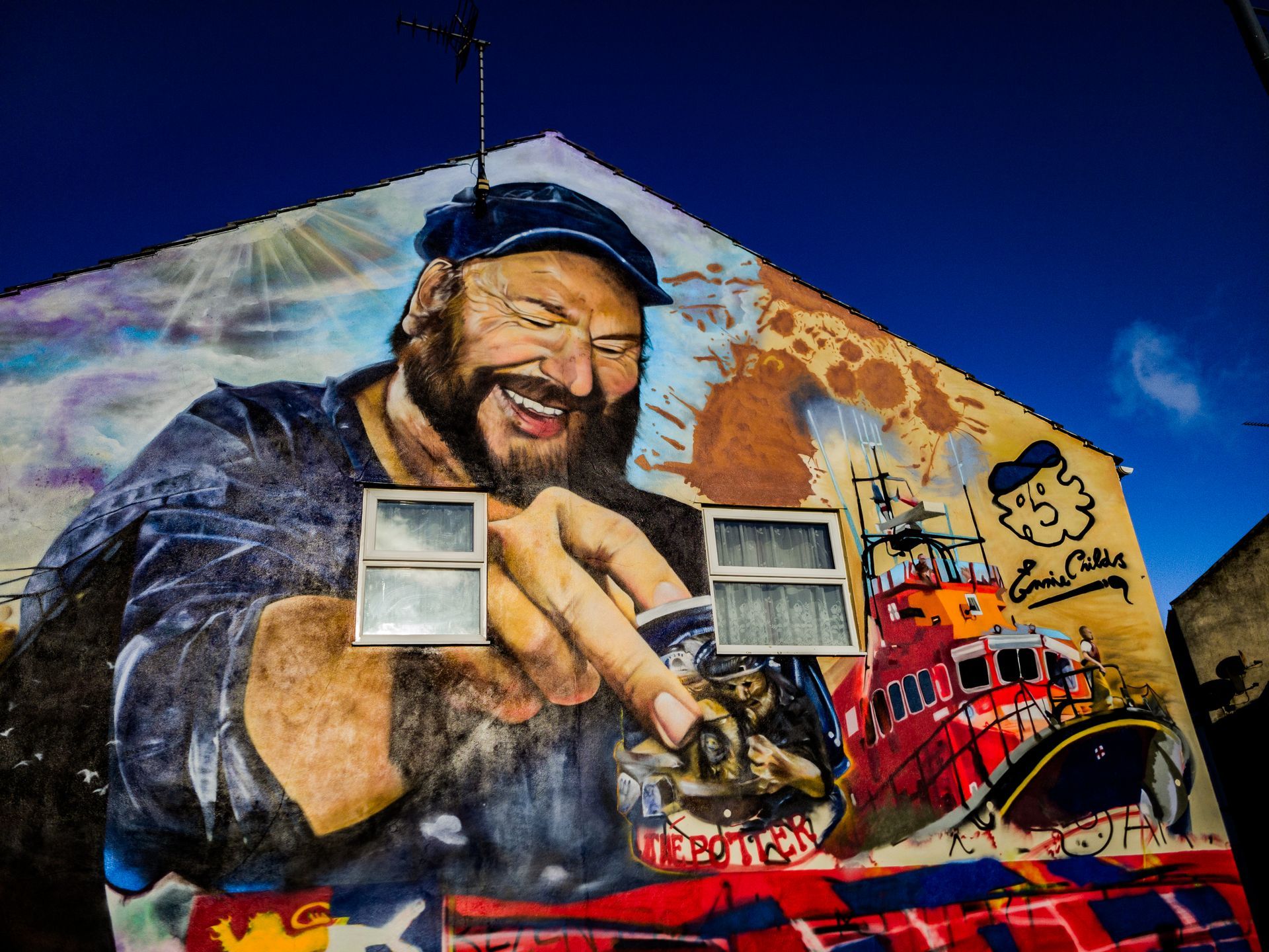 Ernie Childs Artist
Ernie Childs Sculptor
Great Yarmouth
Ernie Childs Mural
Great Yarmouth Potteries