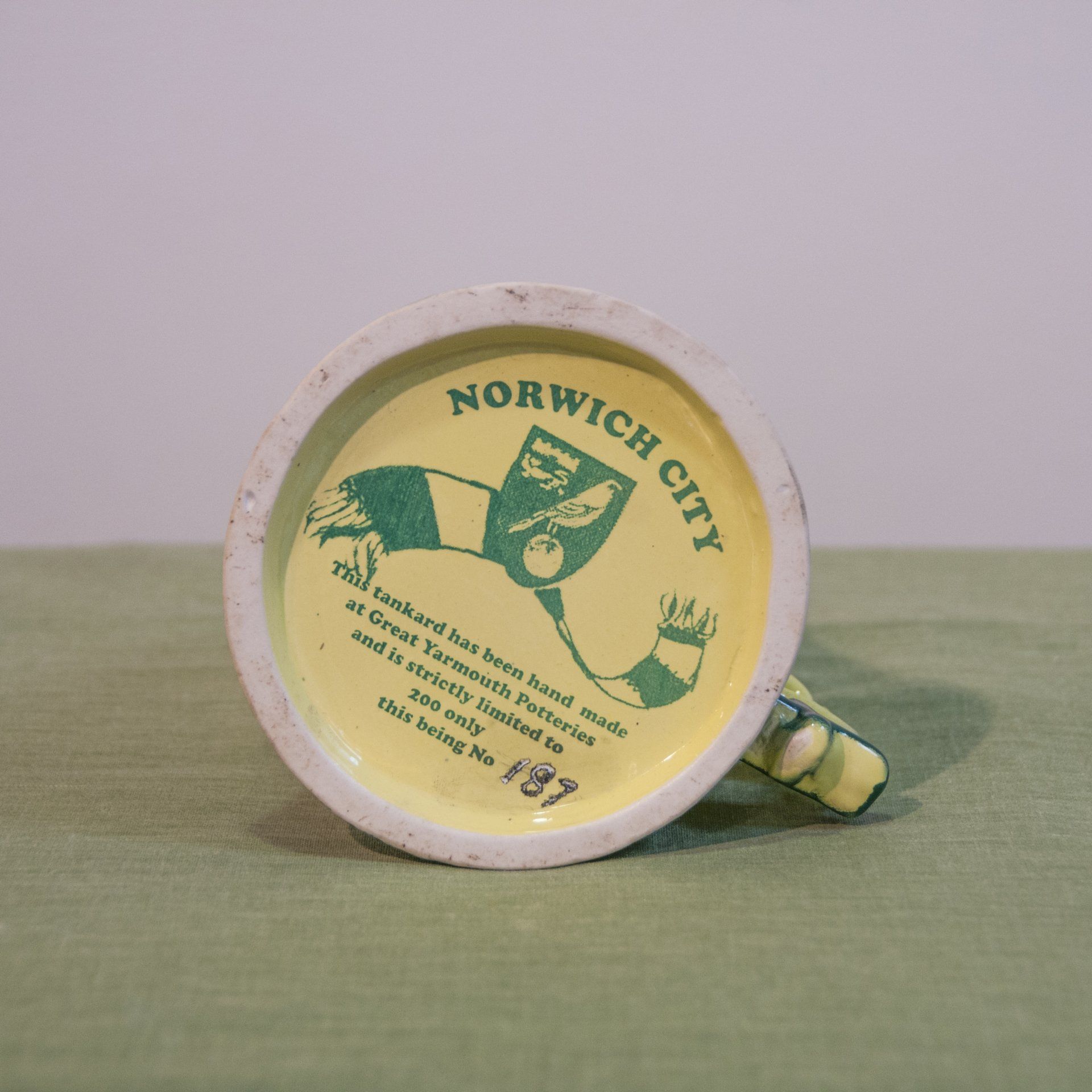 Ernie Childs Books
My Thoughts On Canvas
My Thoughts On Canvas 2
Great Yarmouth
Ernie Childs Artist
Ernie Childs Sculptor