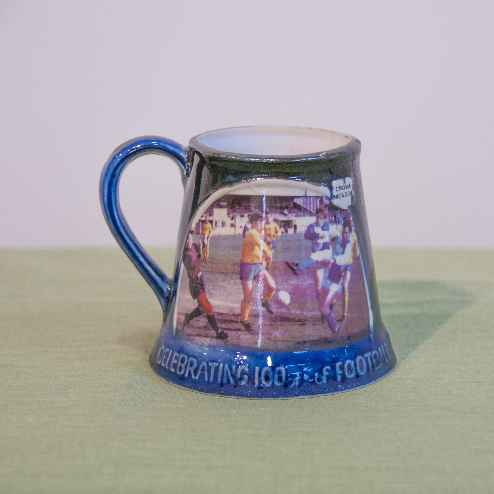 Ernie Childs Books
My Thoughts On Canvas
My Thoughts On Canvas 2
Great Yarmouth
Ernie Childs Artist
Ernie Childs Sculptor