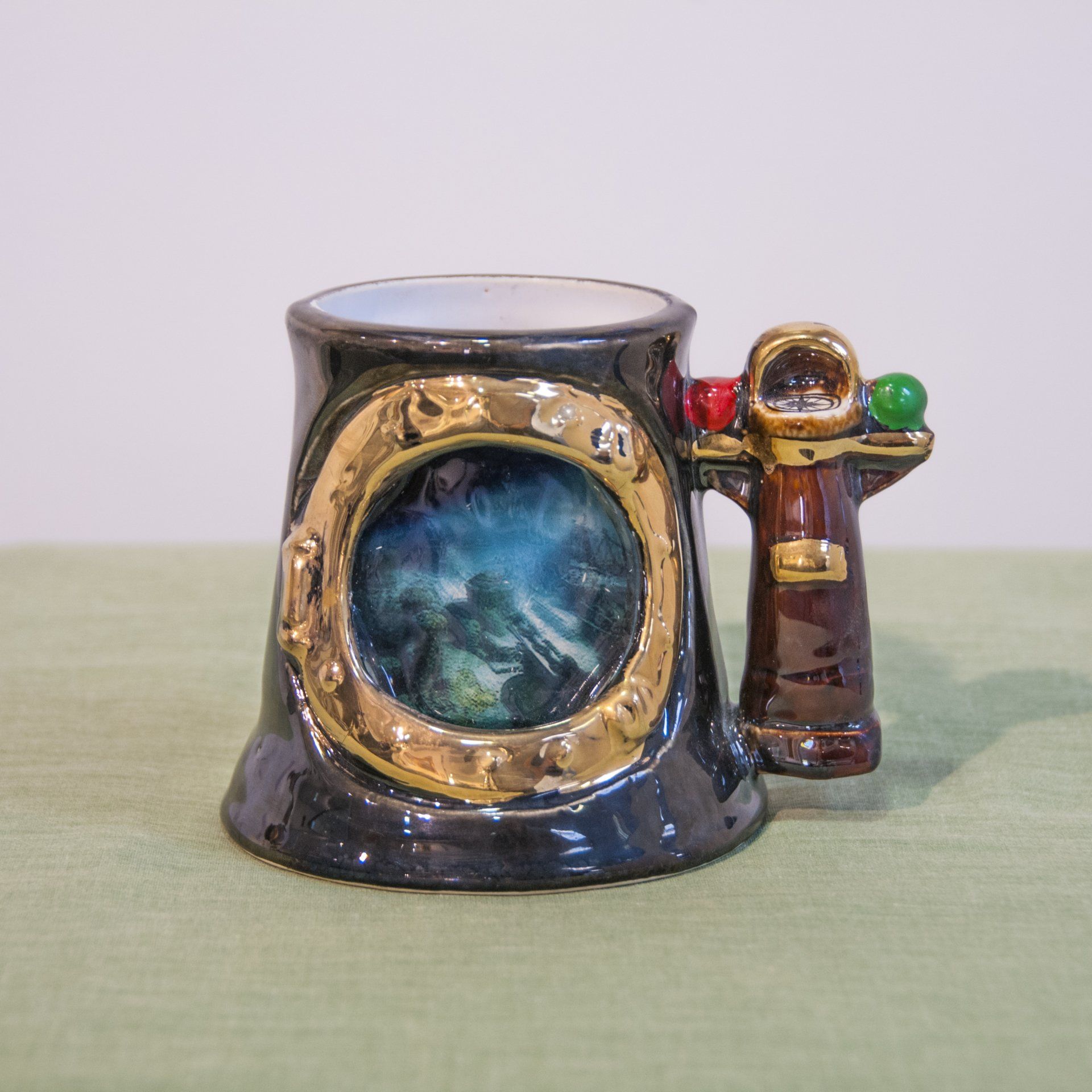 Ernie Childs Books
My Thoughts On Canvas
My Thoughts On Canvas 2
Great Yarmouth
Ernie Childs Artist
Ernie Childs Sculptor