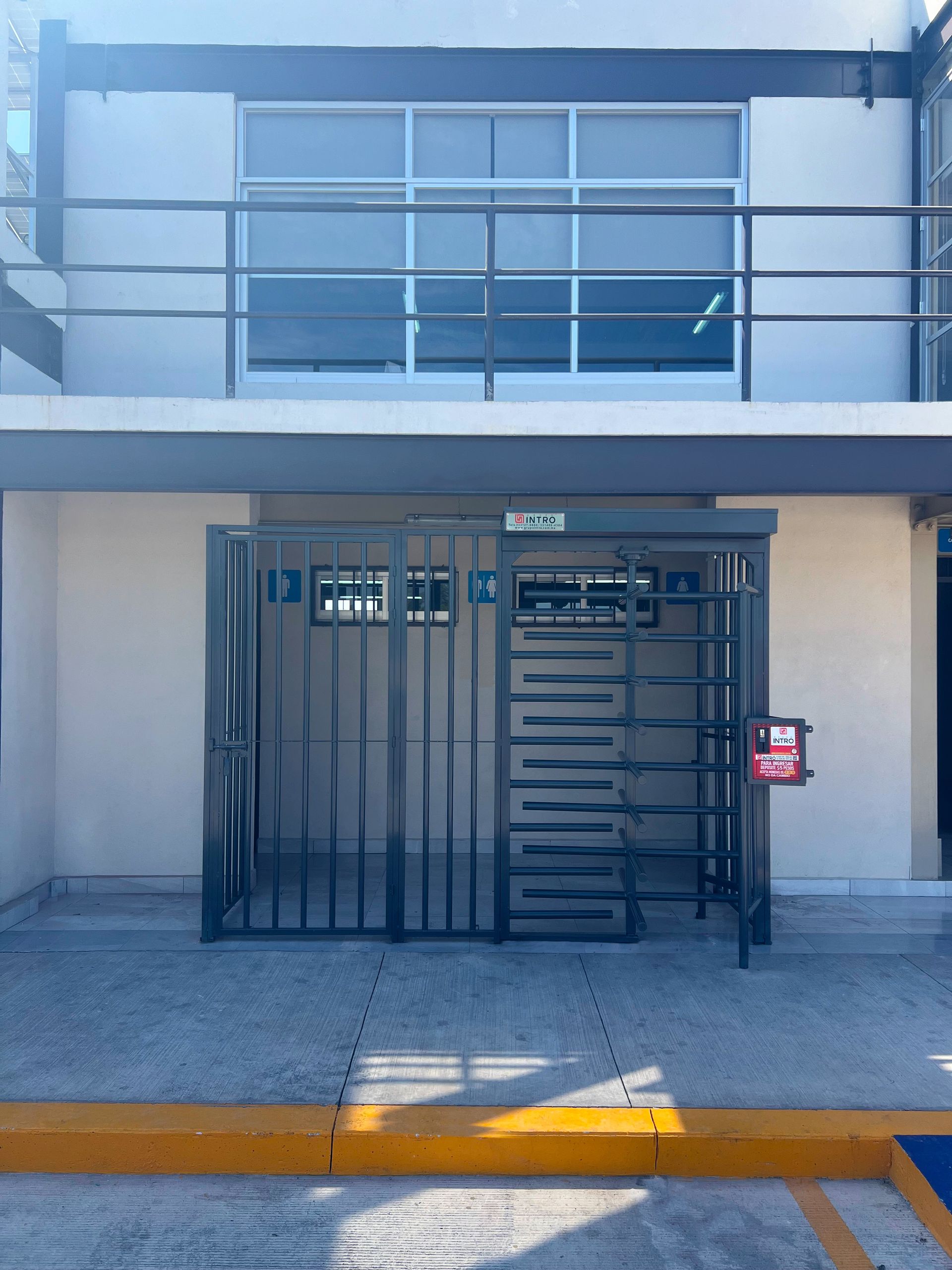 monedero para baños