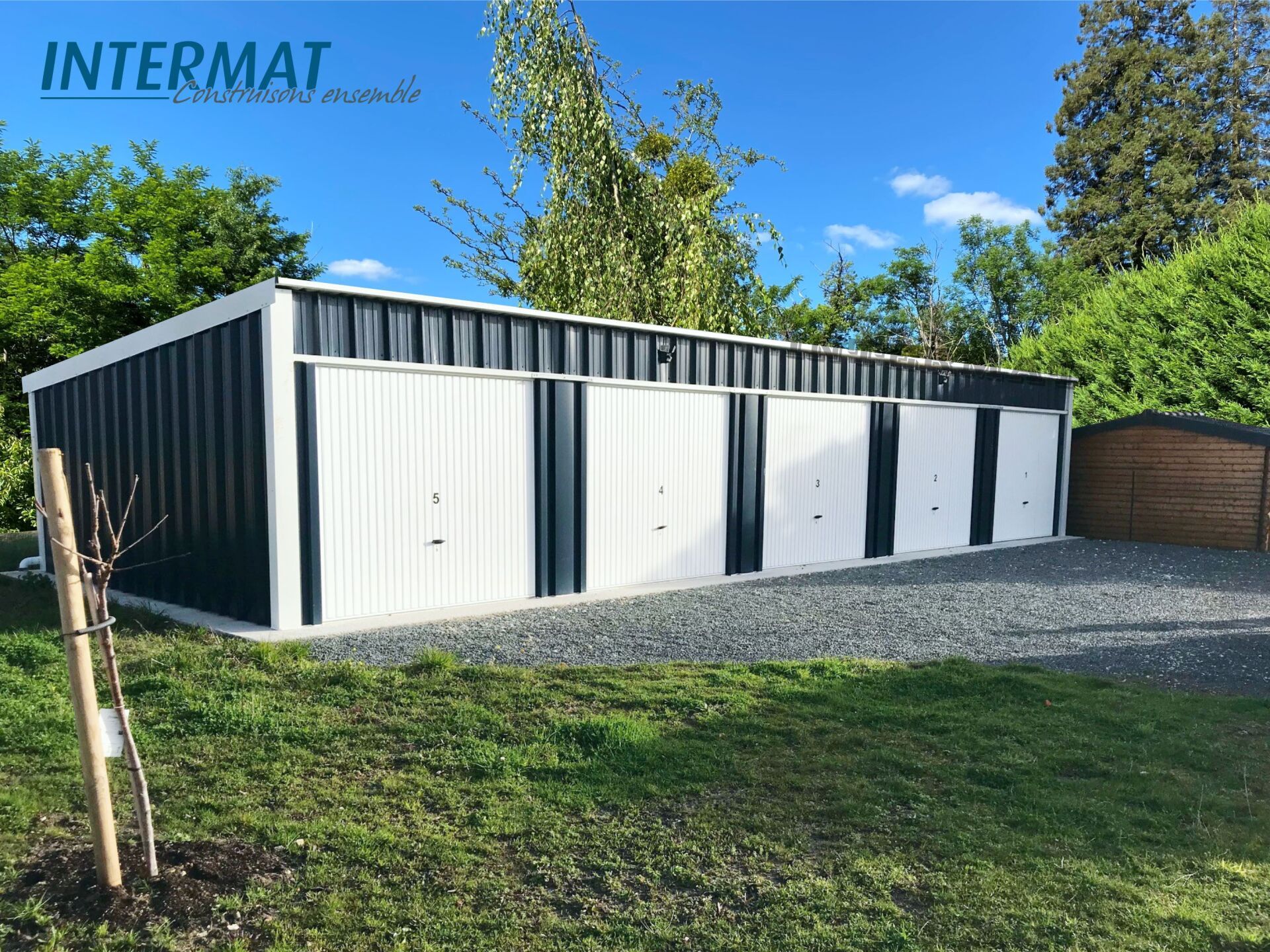 Hall garages voitures