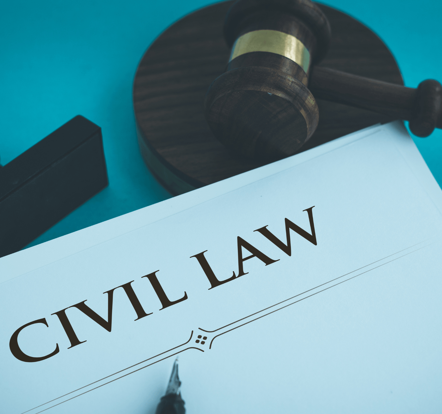 diritto civile: contrattualistica, risarcimento danni, successioni, eredità, sfratto, infortuni stradali.