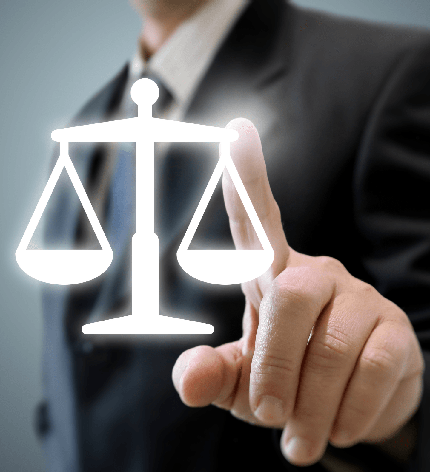 Avvocato diritto penale: maltrattamenti, violenza sessuale, minori, furto, violenza, minaccia.