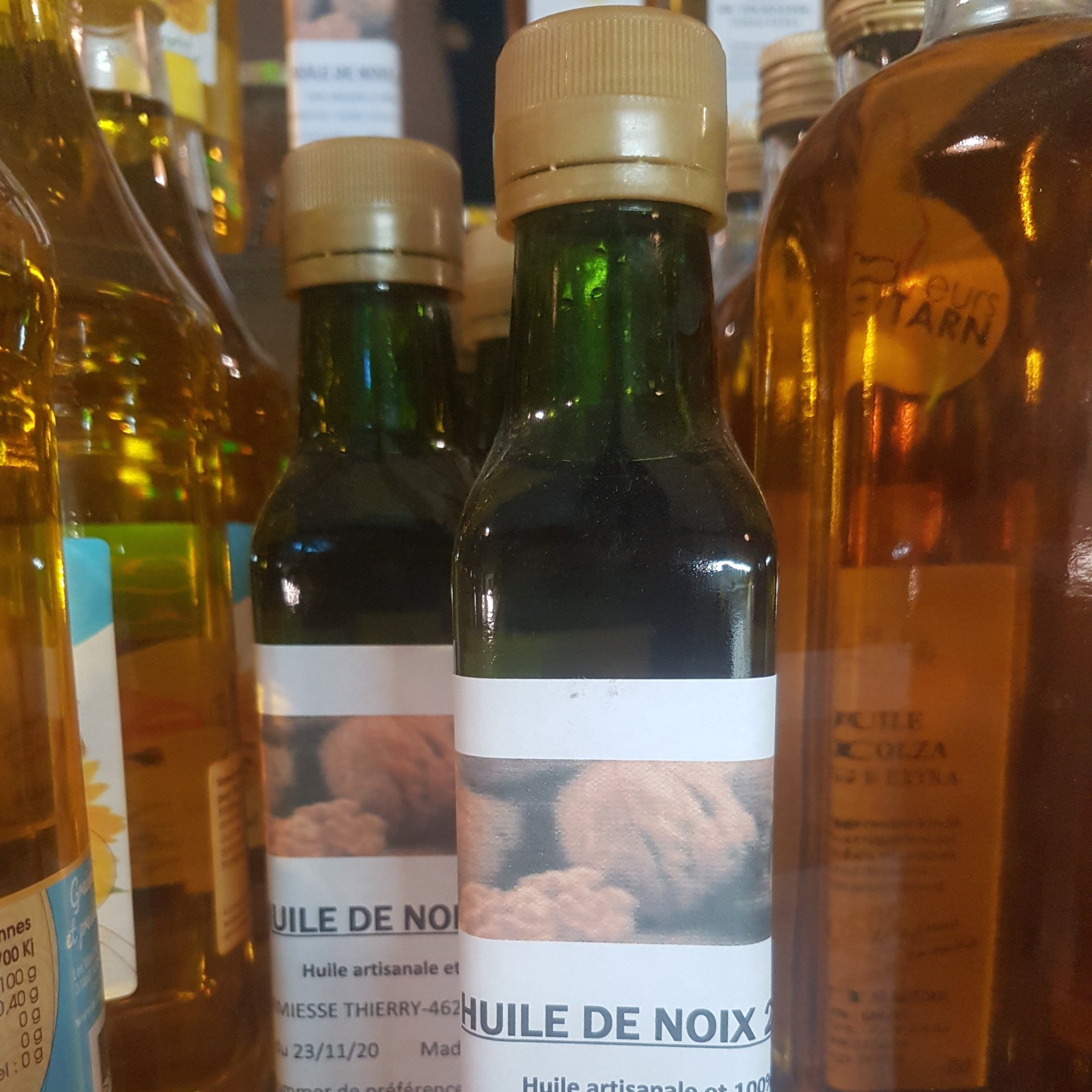 huiles de noix locales Verger de Foncoussières