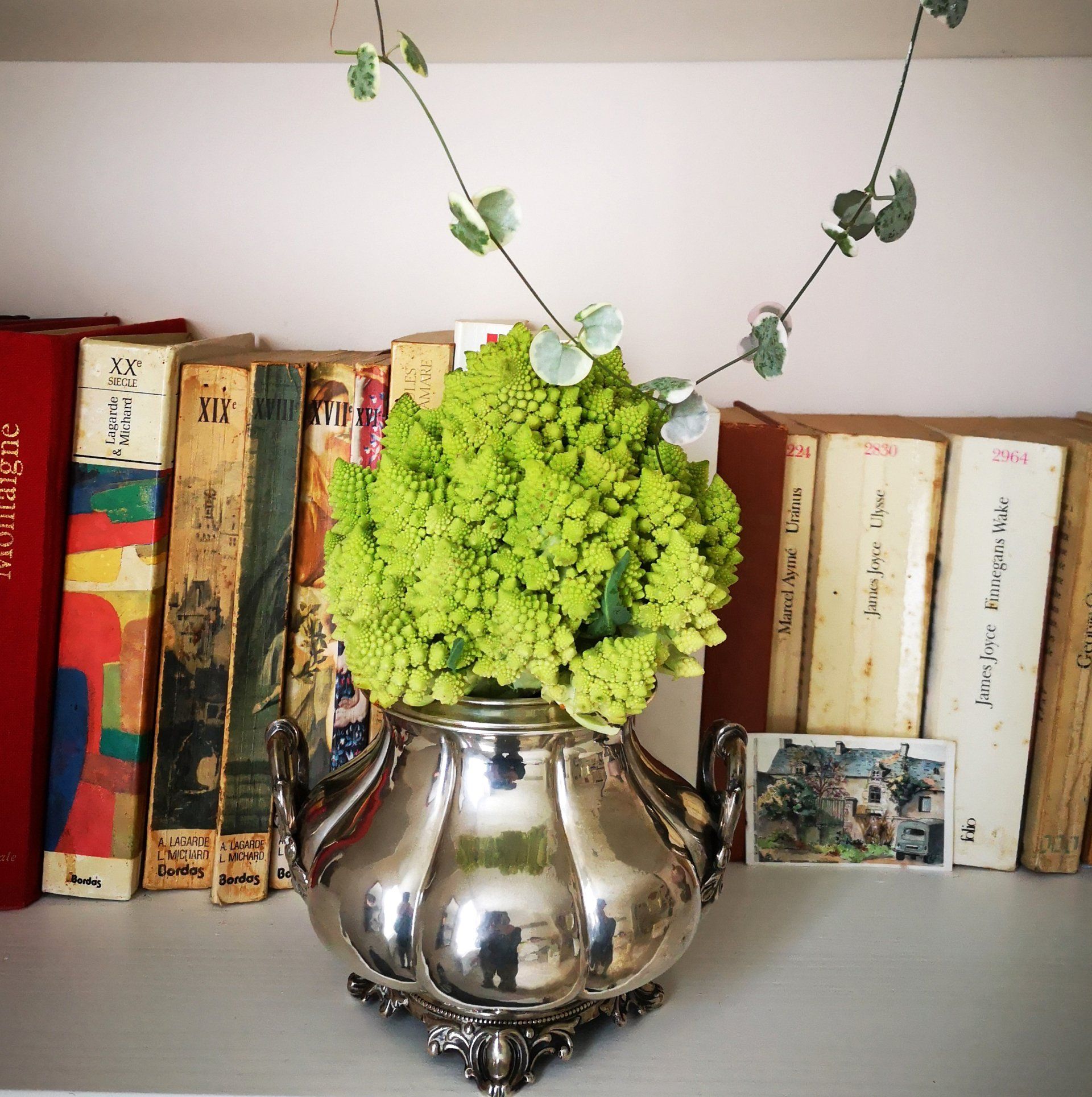 Romanesco en bouquet, installation Ann Ponchèle Romanesco en bouquet, installation Ann Ponchèle