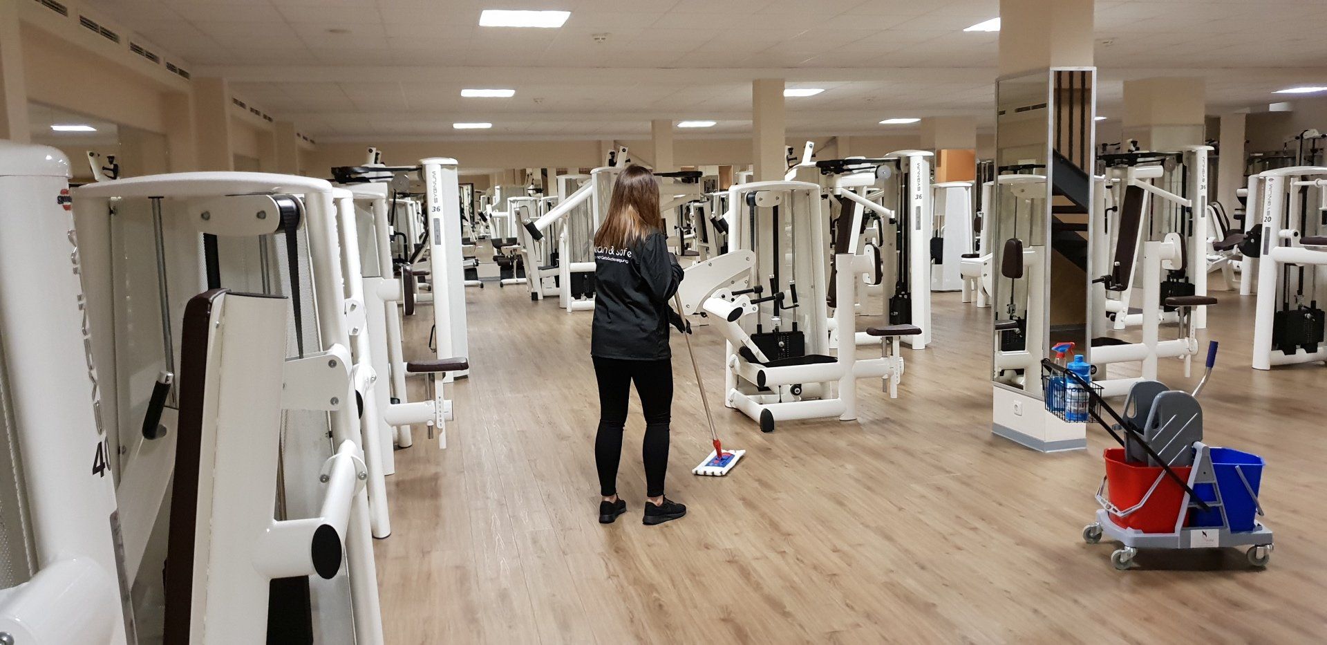 Sportstudioreinigung Augsburg München Ingolstadt Ulm