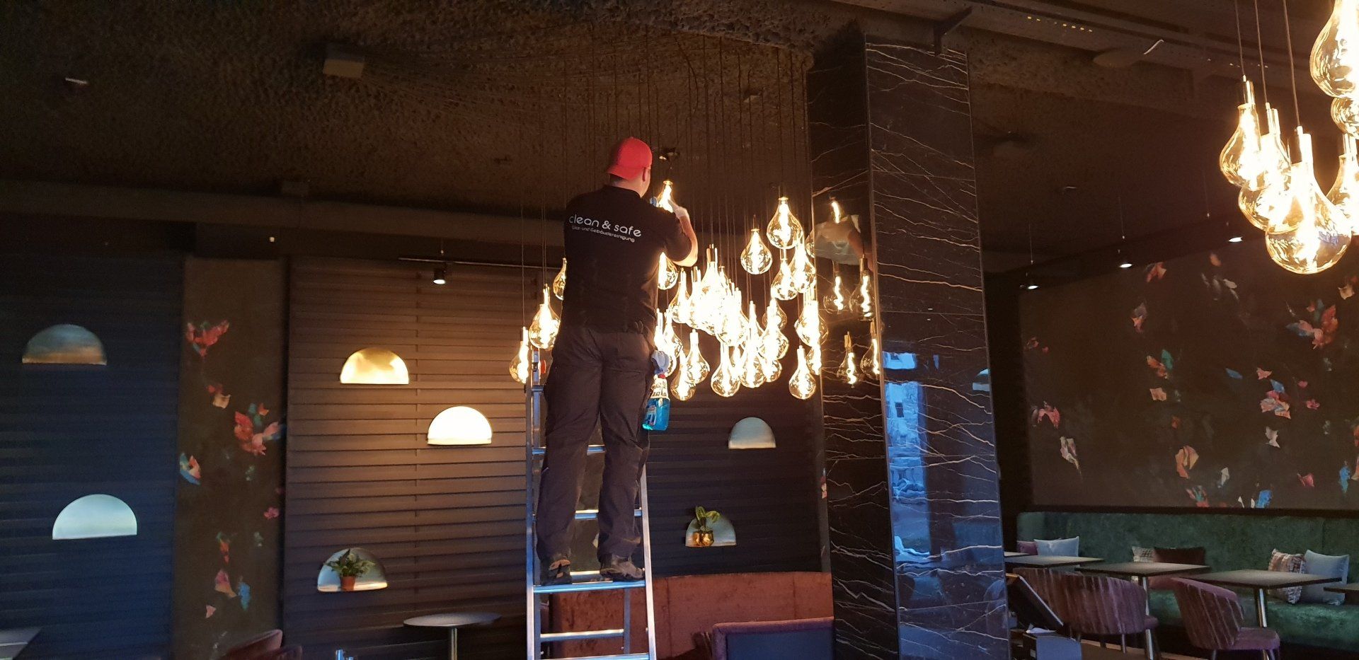 Sonderreinigung clean&safe Augsburg München Ingolstadt Ulm