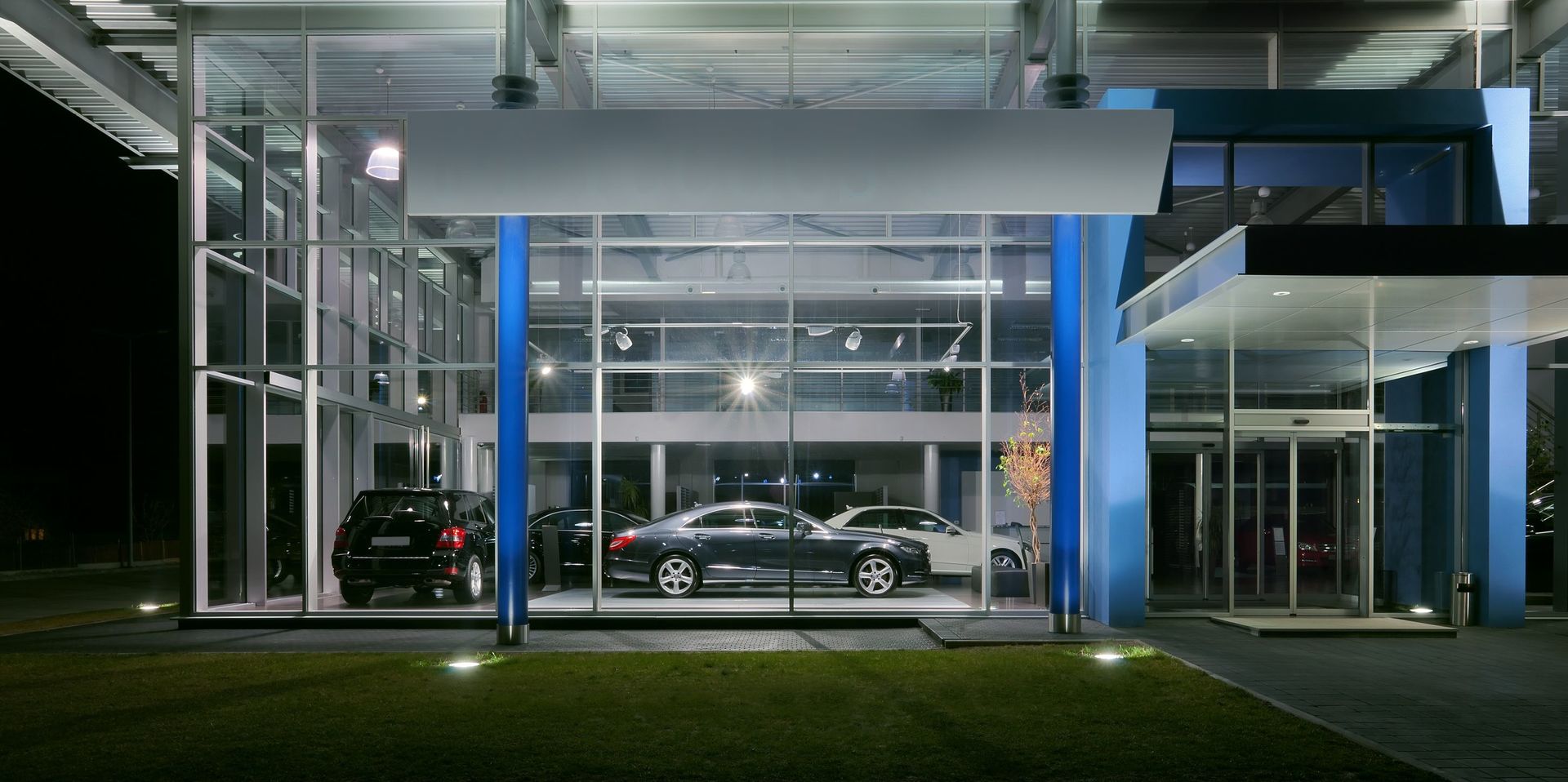 Autohausreinigung Augsburg, München, Ingolstadt, Ulm