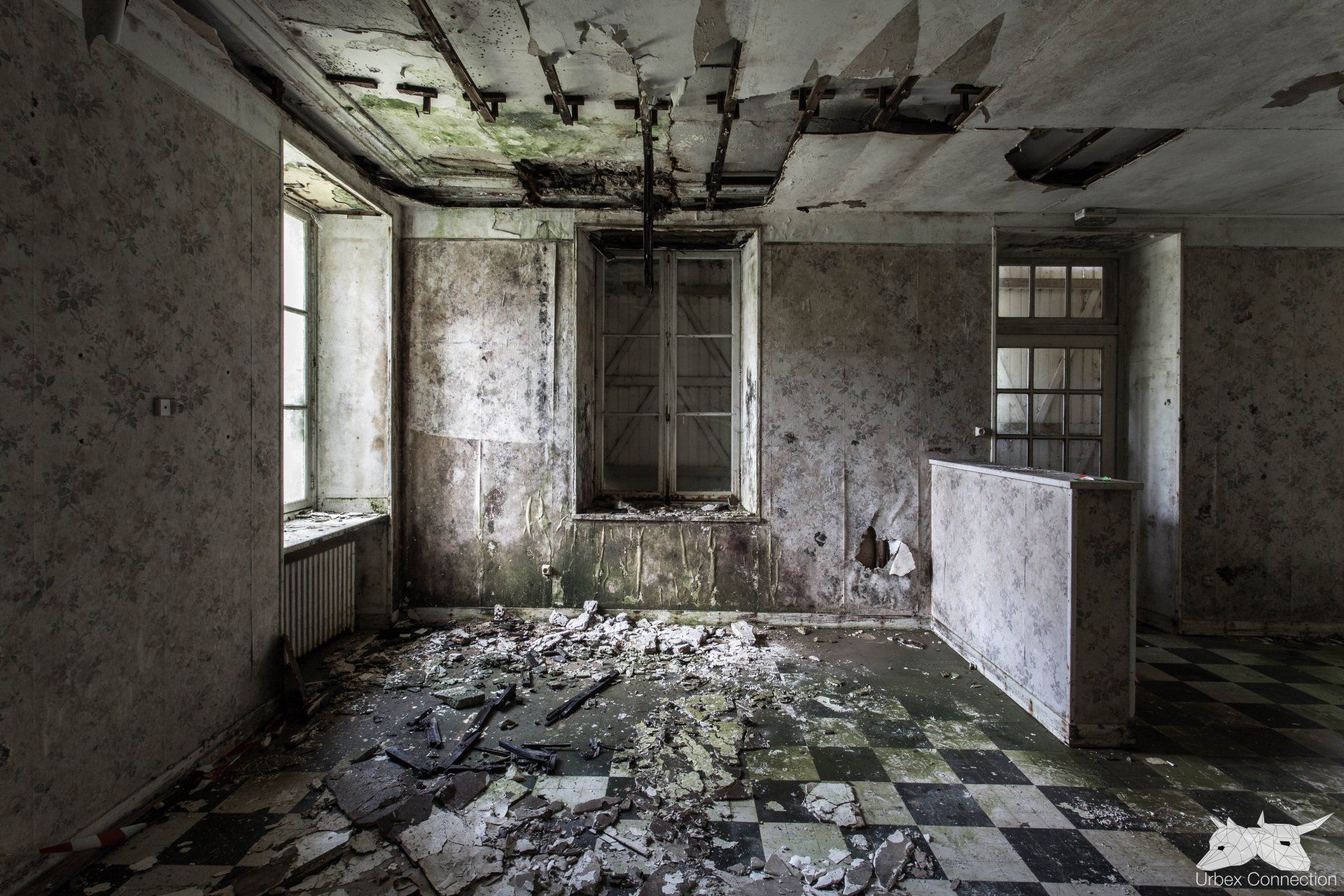 Exploration urbaine du Château des Bocot, un lieu abandonné empreint de mystère et d’histoire