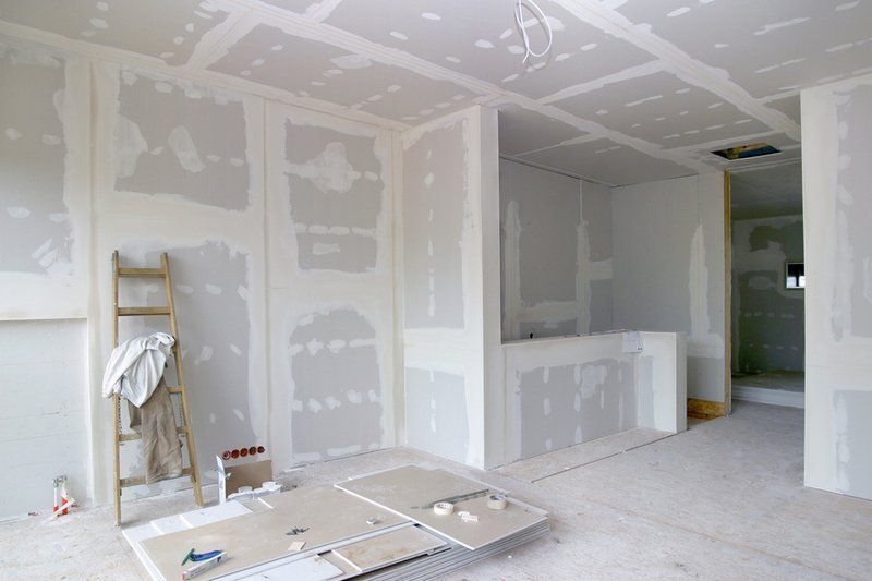 Trockenbau Münster, Brandschutz im Wohnhaus einbauen. Verspachtelung nach ihren Wünschen. Wände einfach gestalten mit Trockenbau