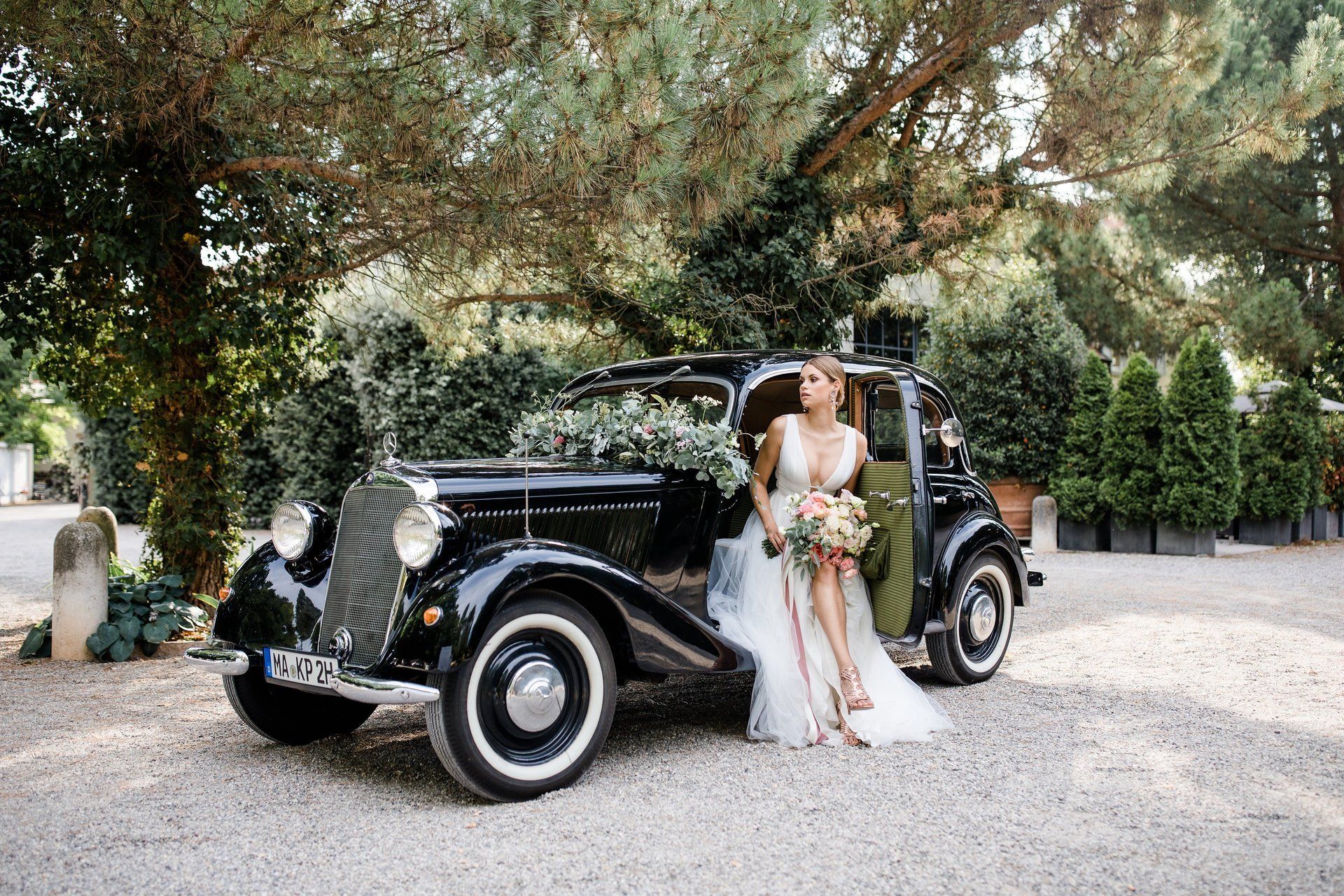 Oldtimer als Hochzeitsauto Exklusiv Hochzeitsdeko Mediterran Magic Look