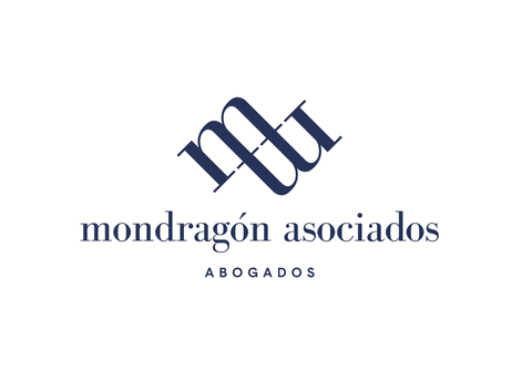 Este es el logotipo de Mondragón Abogados y Administradores de Fincas en Barcelona, Una E y una M en mayúsculas, juntas y con color azul marino.