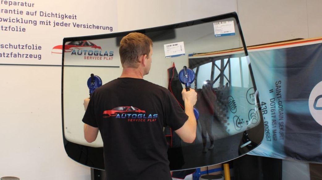 Scheibenreparatur Galerie www.autoglas-flat.de
