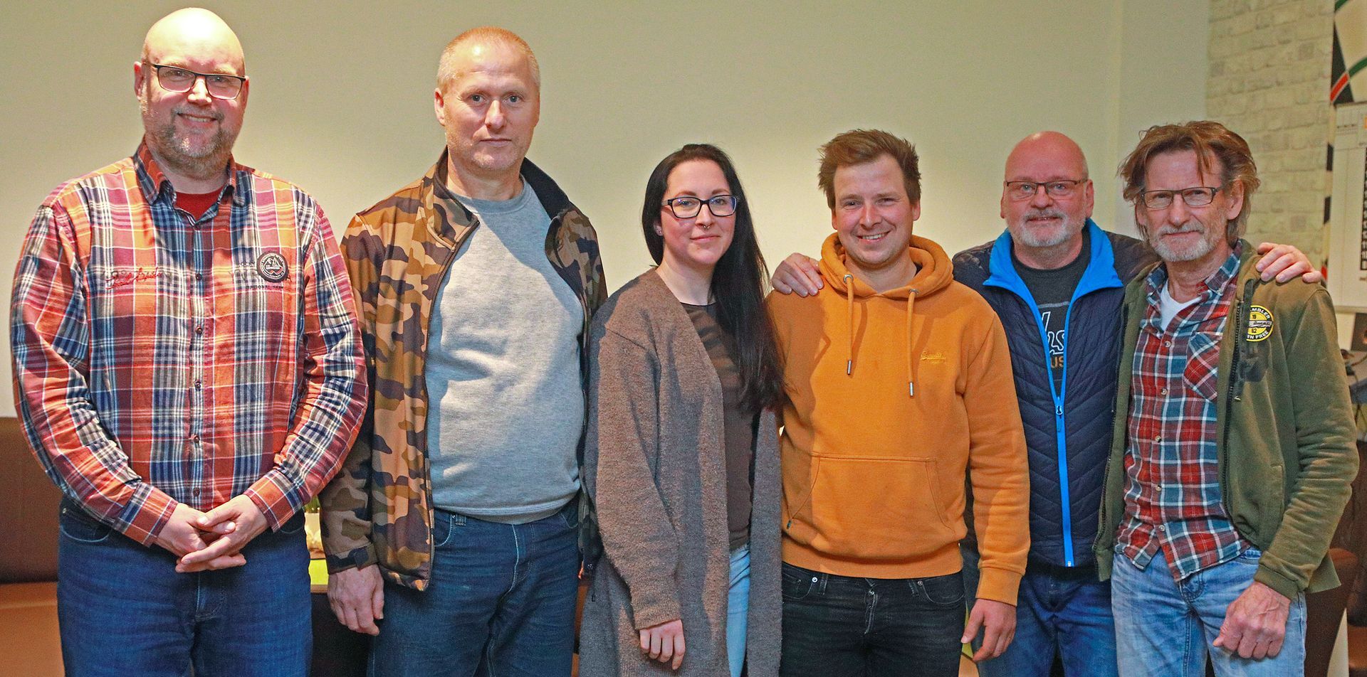 Im Amt bestätigte und neu gewählte Mitglieder (Foto: Roland Beyer)