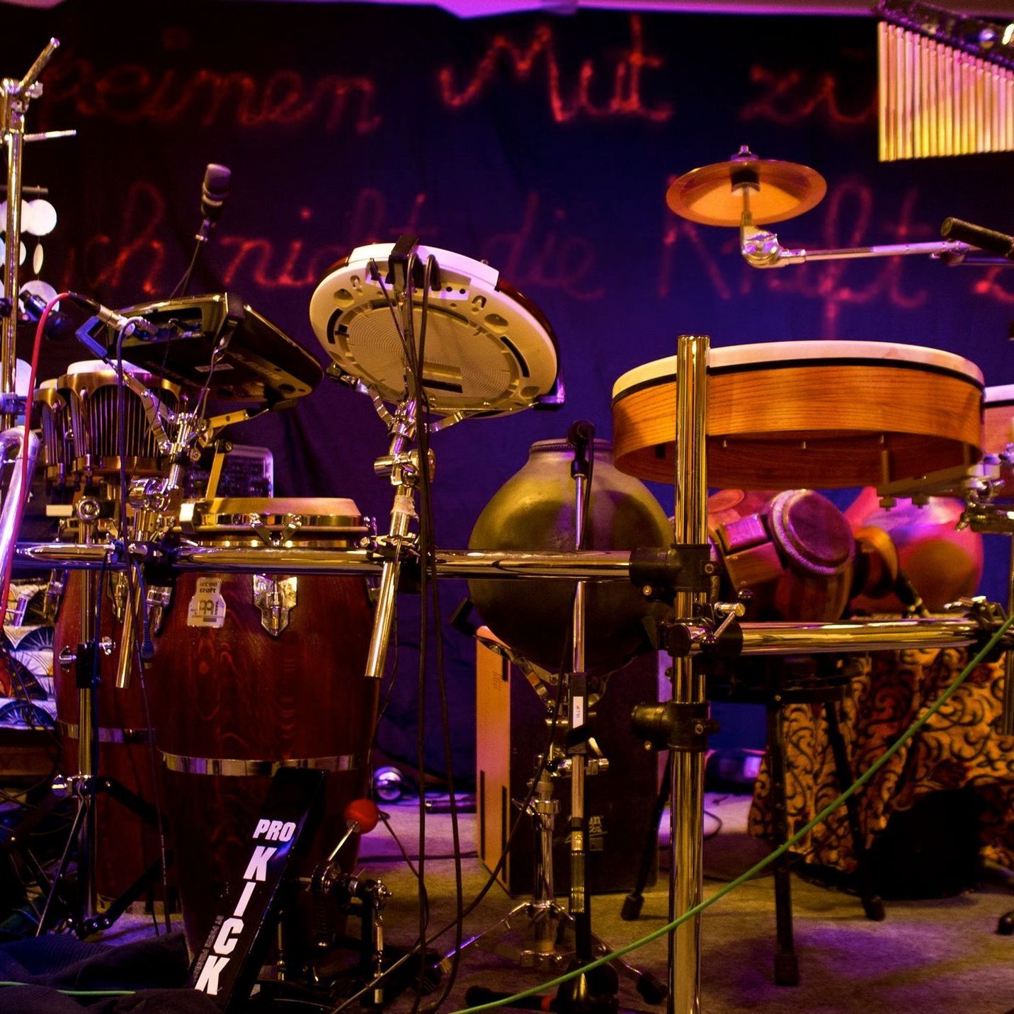 Ullip - official Homepage - Percussion drives Emotions