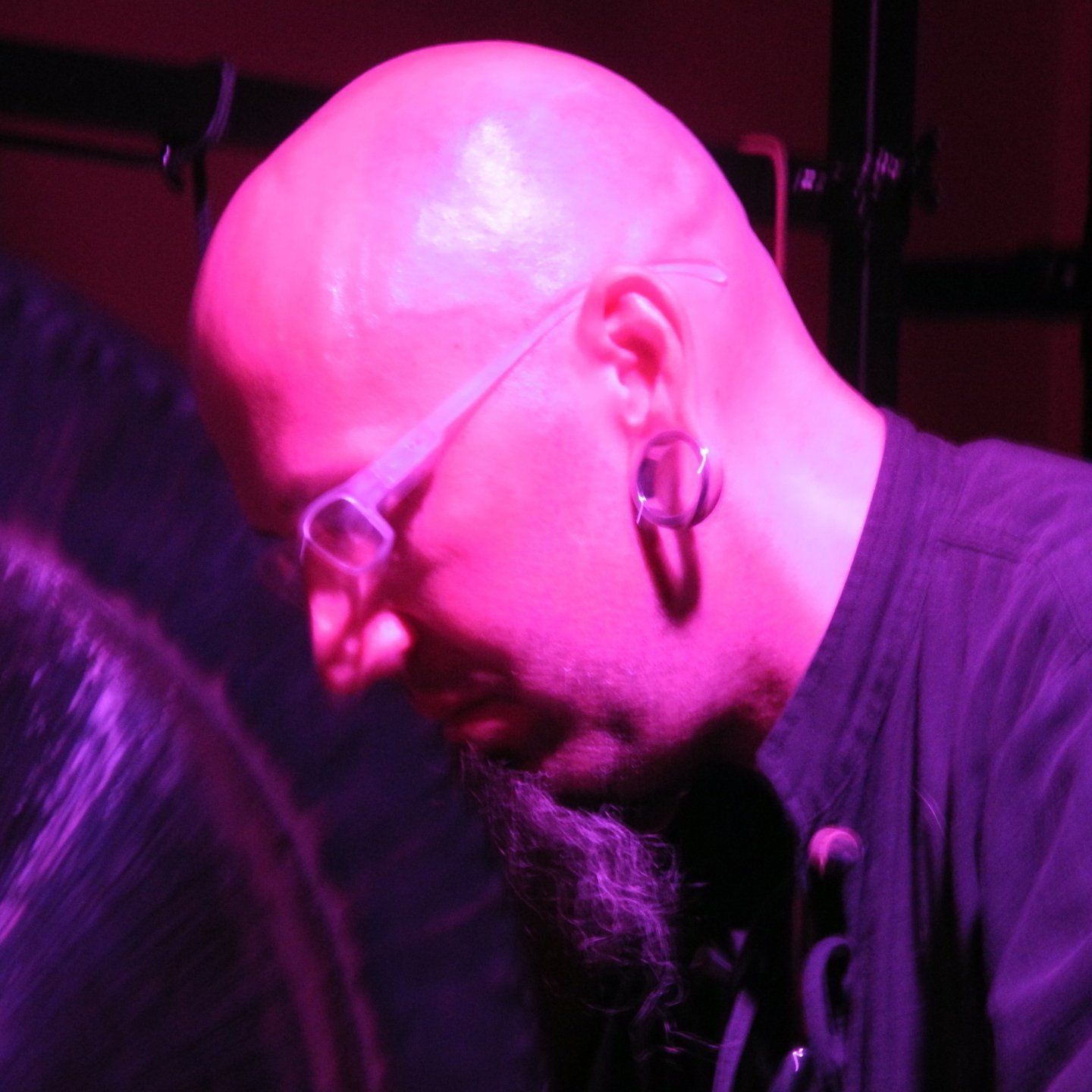 Ullip - official Homepage - Percussion drives Emotions