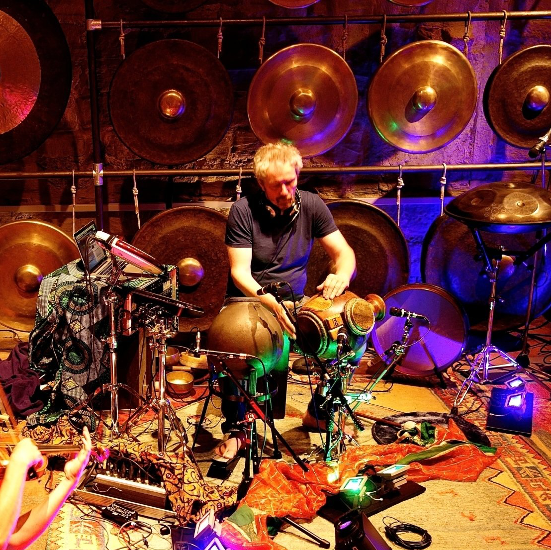 Ullip - official Homepage - Percussion drives Emotions