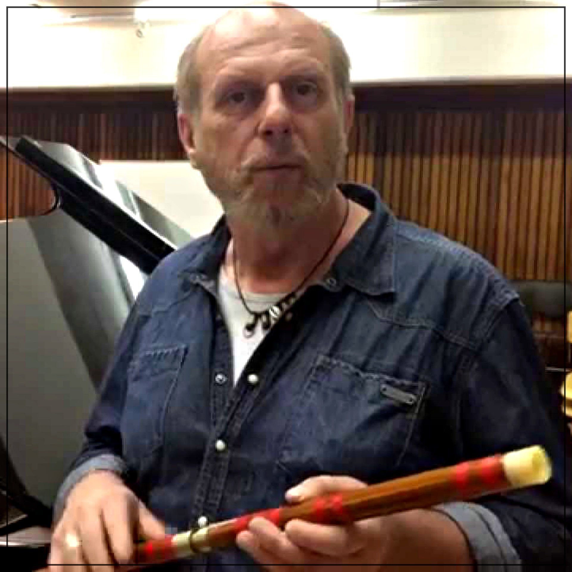 Ullip - official Homepage - Percussion drives Emotions