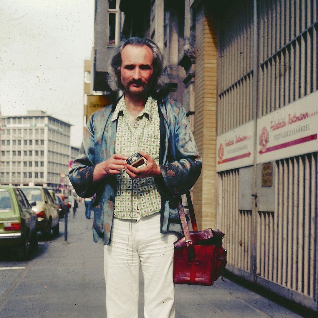 welcome on Ullip Page - Percussion drives Emotionsme on Ullip Page - Percussion drives Emotions