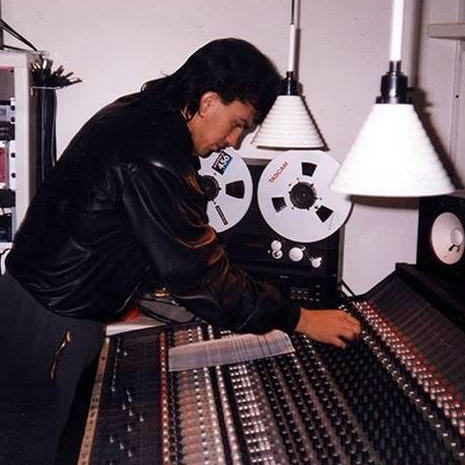 welcome on Ullip Page - Percussion drives Emotionsme on Ullip Page - Percussion drives Emotions