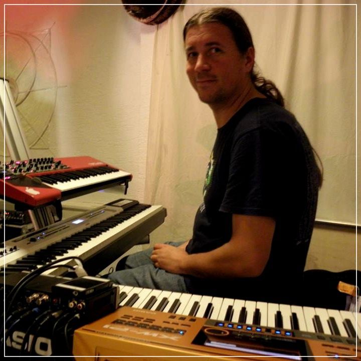 Kristian Terzic Bola Blue Nights 001