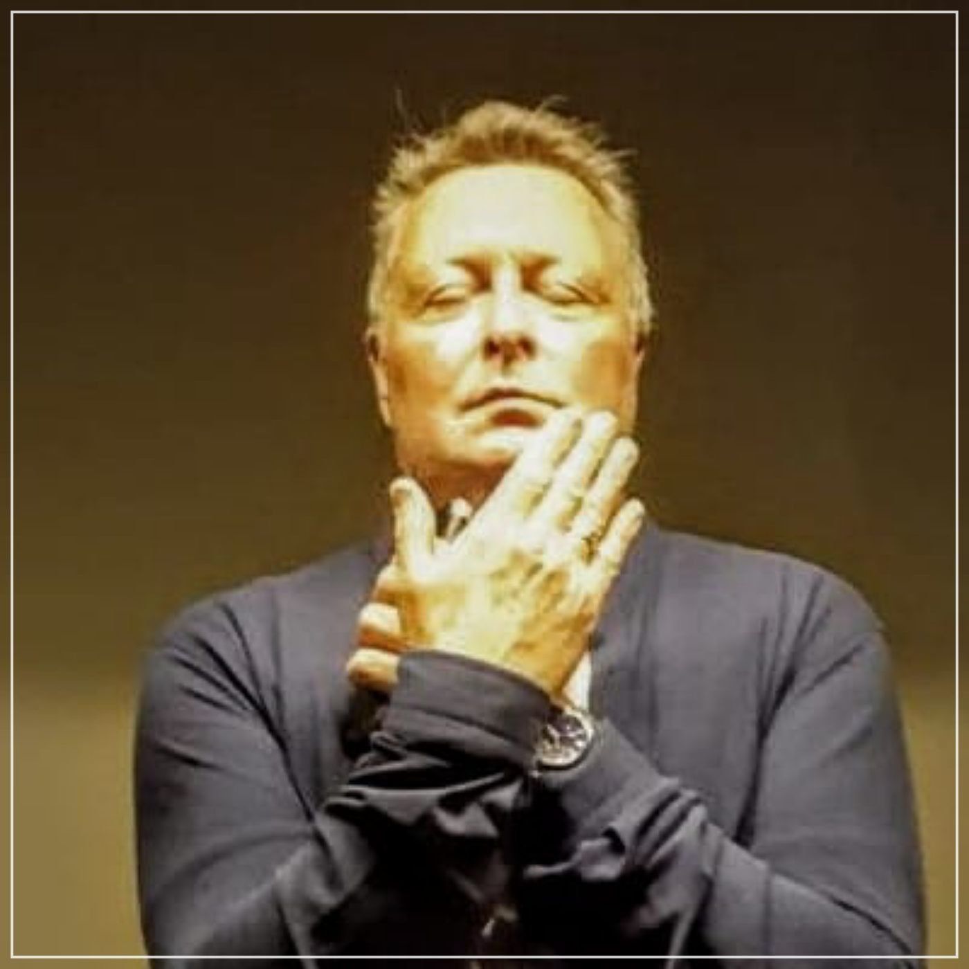 Ullip & Craven Punk meets Classic