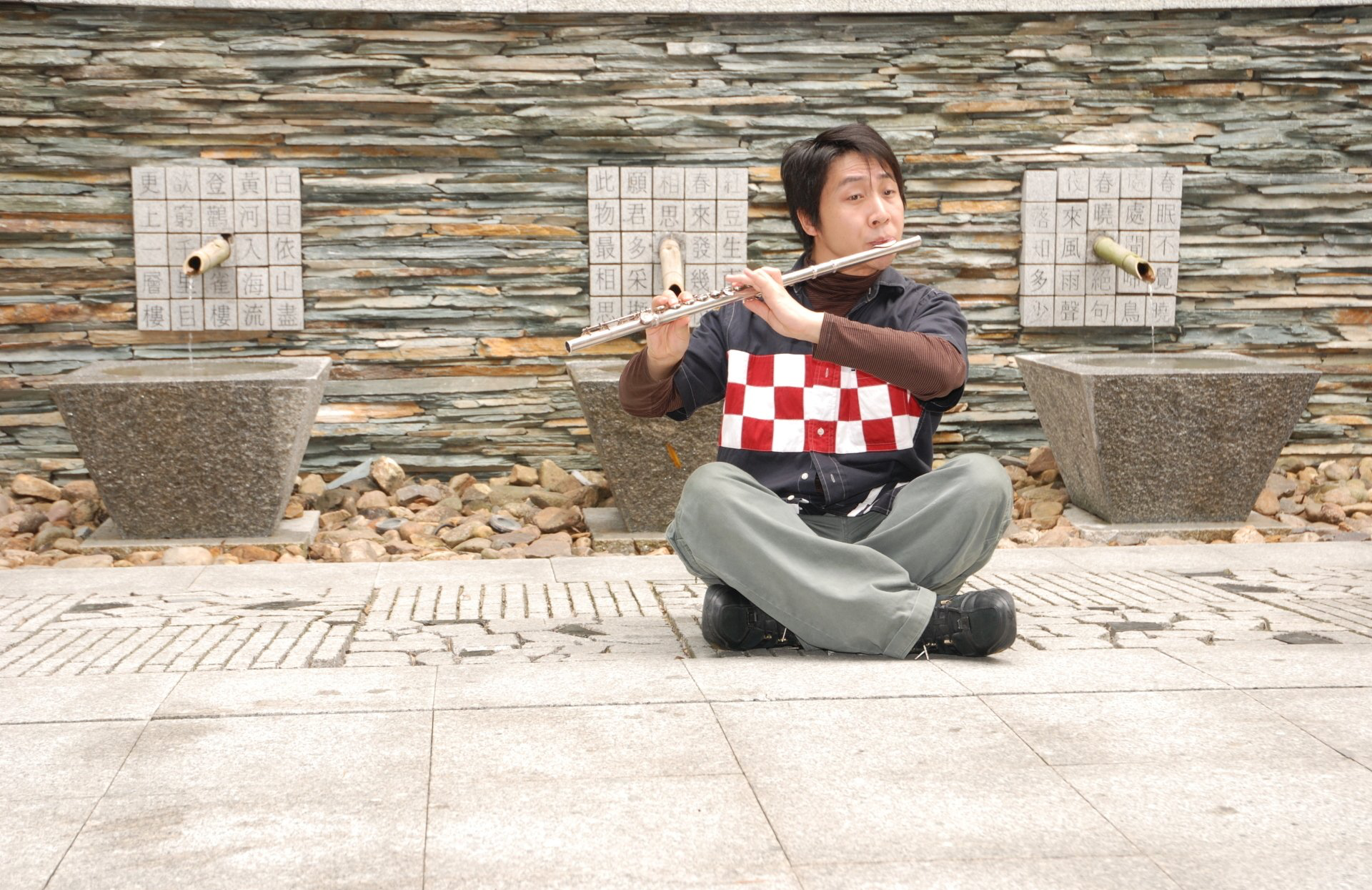 Zhiyong Zhang Ullip - Percussion drives Emotions - official Homepage